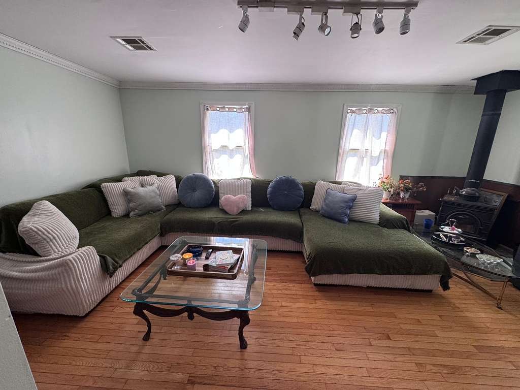 WhatsApp Image 2025-10-21 at 13.22.37